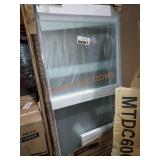Woodbridge sliding shower door