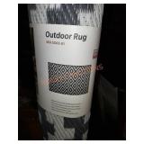 Nuu garden outdoor rug