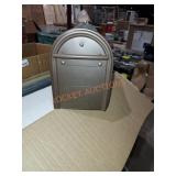 Brown Gibraltar Mailbox