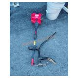 Troy-Bilt 2 cycle weed eater TB25CH