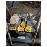 Firm Grip, honeycomb latex coated gloves. 4 pck