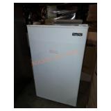 Magic Chef 3.3 cf mini-fridge