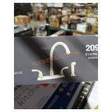 Glacier Bay kitchen faucet with sprayer