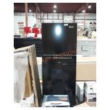 Magic Chef refrigerator