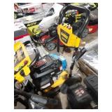 Dewalt 3300PSI honda motor pressure washer