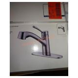 Glacier Bay pull out kitchen Faucet