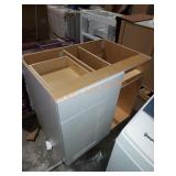 Base cabinet