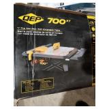 QEP 7" tile wet saw
