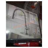 Glacier bay kitchen faucet