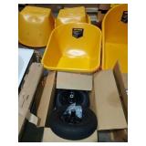 True Temper Plastic 6 cu ft barrow