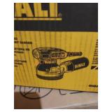 Dewalt hook and loop random orbital Sander