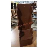 Small decorative wall storage box