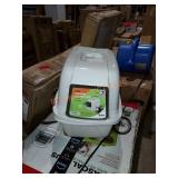 Enclosed cat litter pan