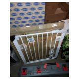 Kingmazi auto close safety gate