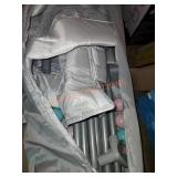 Mumcarf playyard with balls