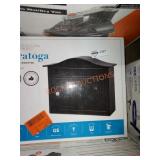 Saratoga wall mounted mailbox