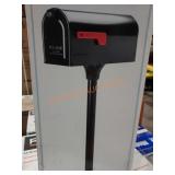 MB1 Black Mailbox and Post Kit