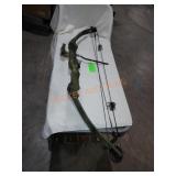 Bear whitetail 11 bow