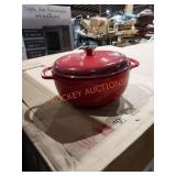 Lodge cast iron Dutvh oven