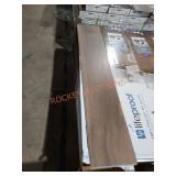 Lifeproof flooring. 20.06sqft/box 7mm. 7xthebid!