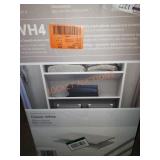 Closet evolution white shelf