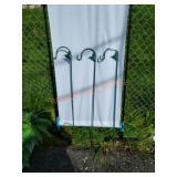 3 count flower hanger