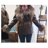 Donna Salyers fabulous furs coat