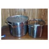 Stock pots with lids