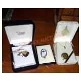 3 piece jewelry lot