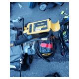Dewalt 3300PSI gas pressure washer