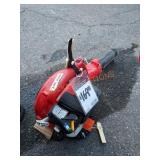 Homelite 26cc Gas 2 cycle blower-vac