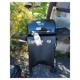 Dyno-glo 3 burner gas grill