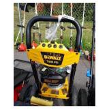 Dewalt 3300 psi pressure washer