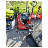 Toro 22" Briggs & Stratton Gas Lawn mower