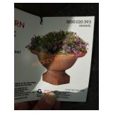 24in planter urn
