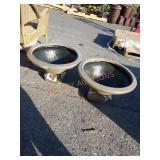 24" wide Urn. 2xthebid!