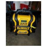 Dewalt Portable Car Jump Starter