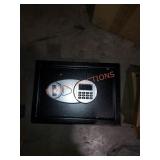 Amazon Basics Security Safe