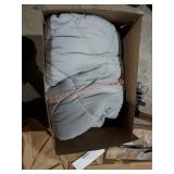 Comforter with unknown dimensions