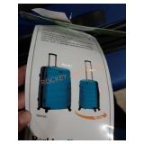 Rockland luggage set