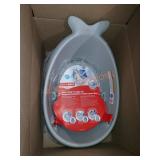 Skip hop baby bath tub