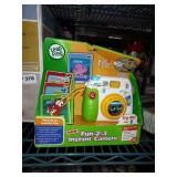 Leap frog fun 2-3 instant camera