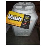 Vittles Vaults Gamma 2 Container