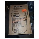 Igloo 5 gallon hand wash station