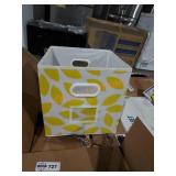 Foldable organizer bin