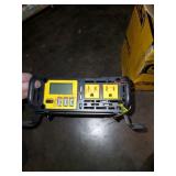 Dewalt 1000W power inverter