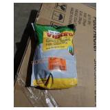 Vigoro grass seed. 750sqft