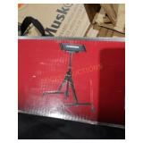 Husky glide top stand with edge guide