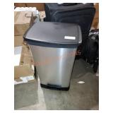 Curver Trashcan