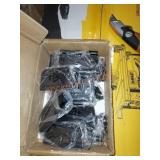 Amazon Basics Rounded hinges